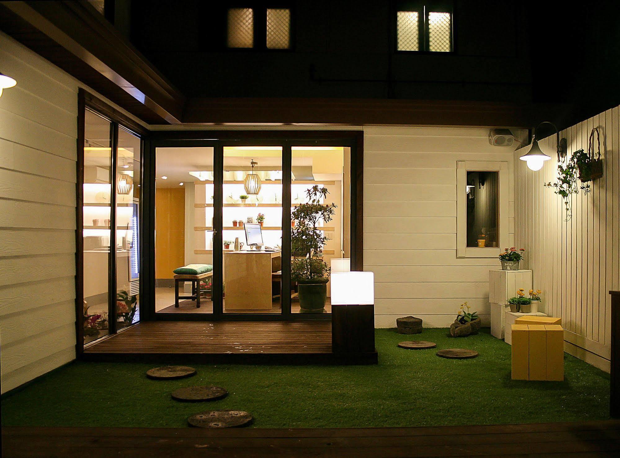 Hotel Tong Seoul Dongdaemun Esterno foto